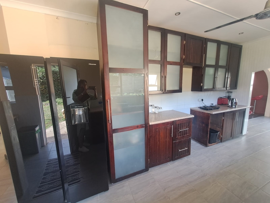 5 Bedroom Property for Sale in Beacon Bay North Eastern Cape